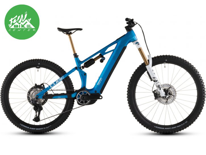 STEREO HYBRID ONE77 HPC AT