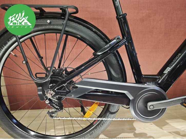 MOUSTACHE LUNDI 27.5 *2023* TAILLE M