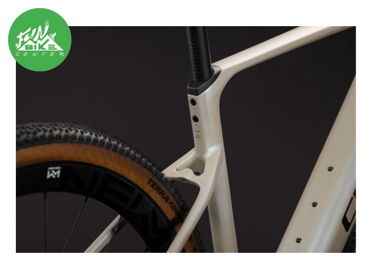 NUROAD HYBRID C:62 SLX NUROAD HYBRID C:62 SLX