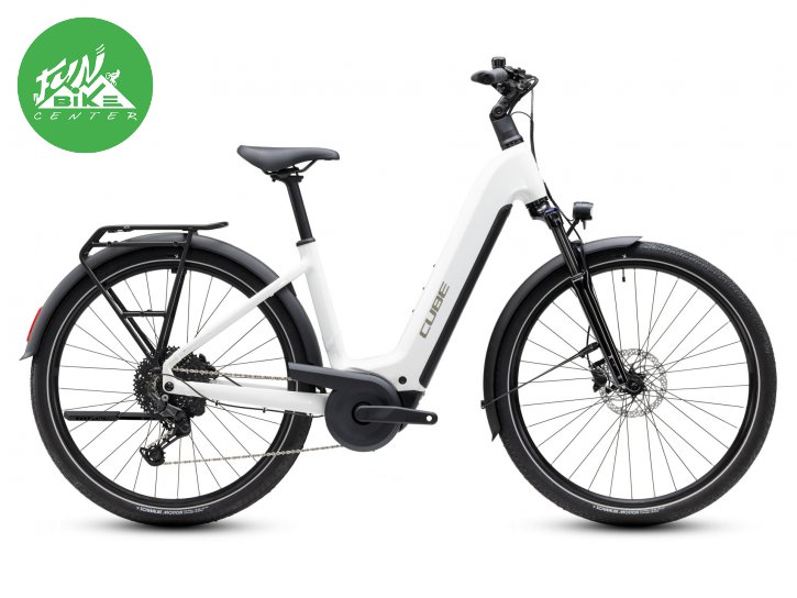 TOURING HYBRID ONE 600 TOURING HYBRID ONE 600